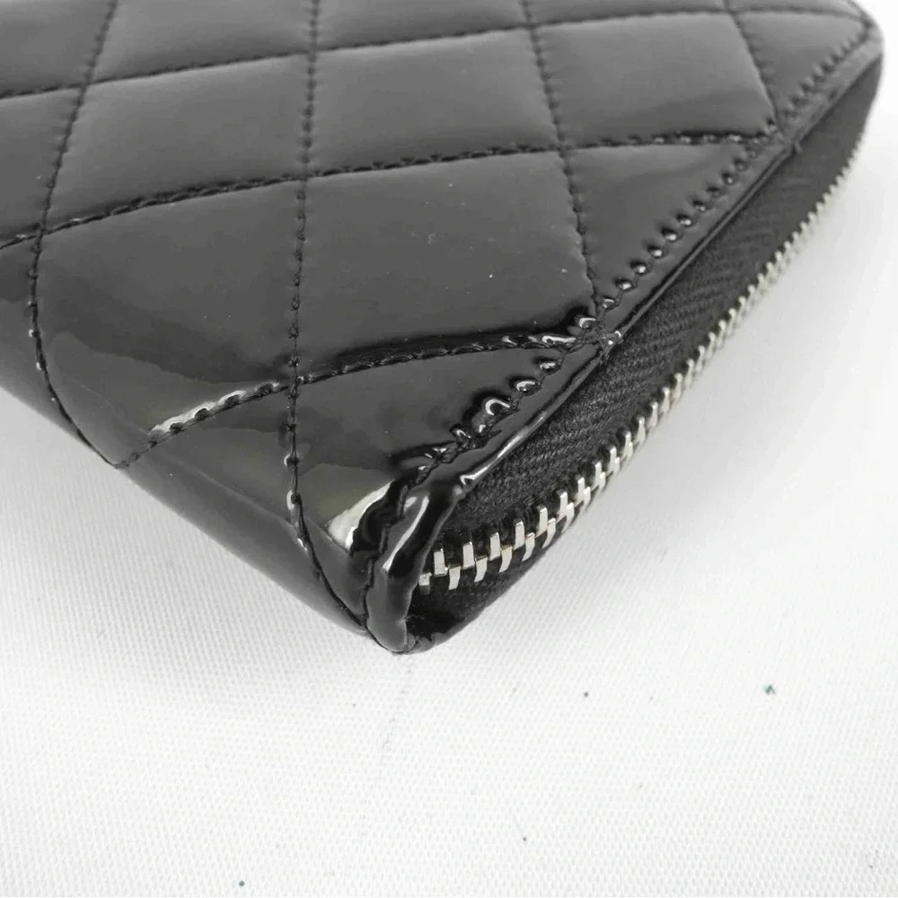 Vintage Chanel Quilted Enameled Leather Long Wallet - Picture 5 of 11